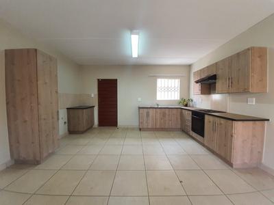 Duplex For Sale in Hazeldean, Pretoria