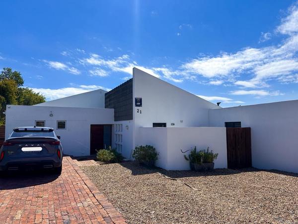 House For Sale in Wellway Park East, Durbanville